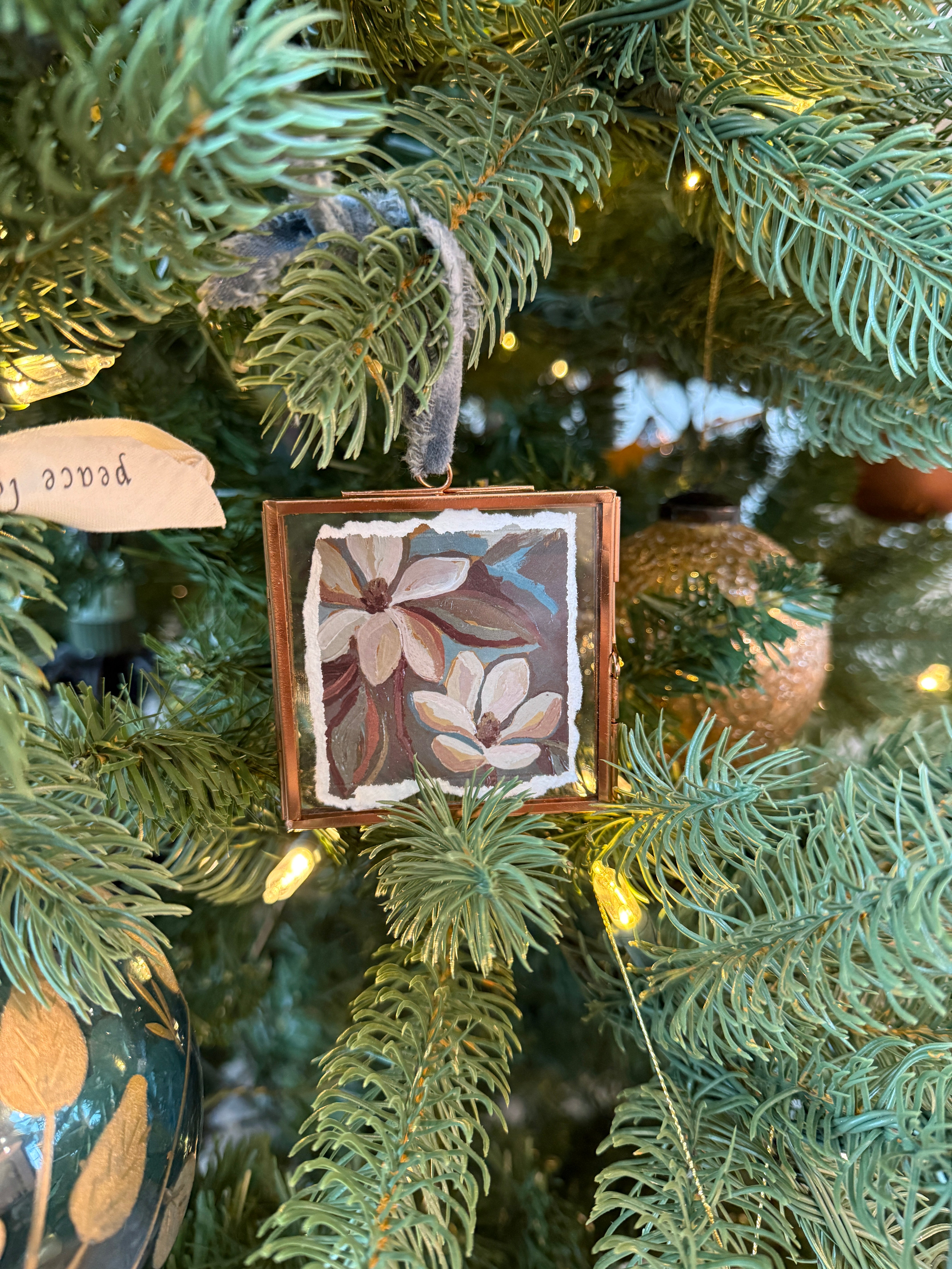 Magnolia #1 Christmas Ornament