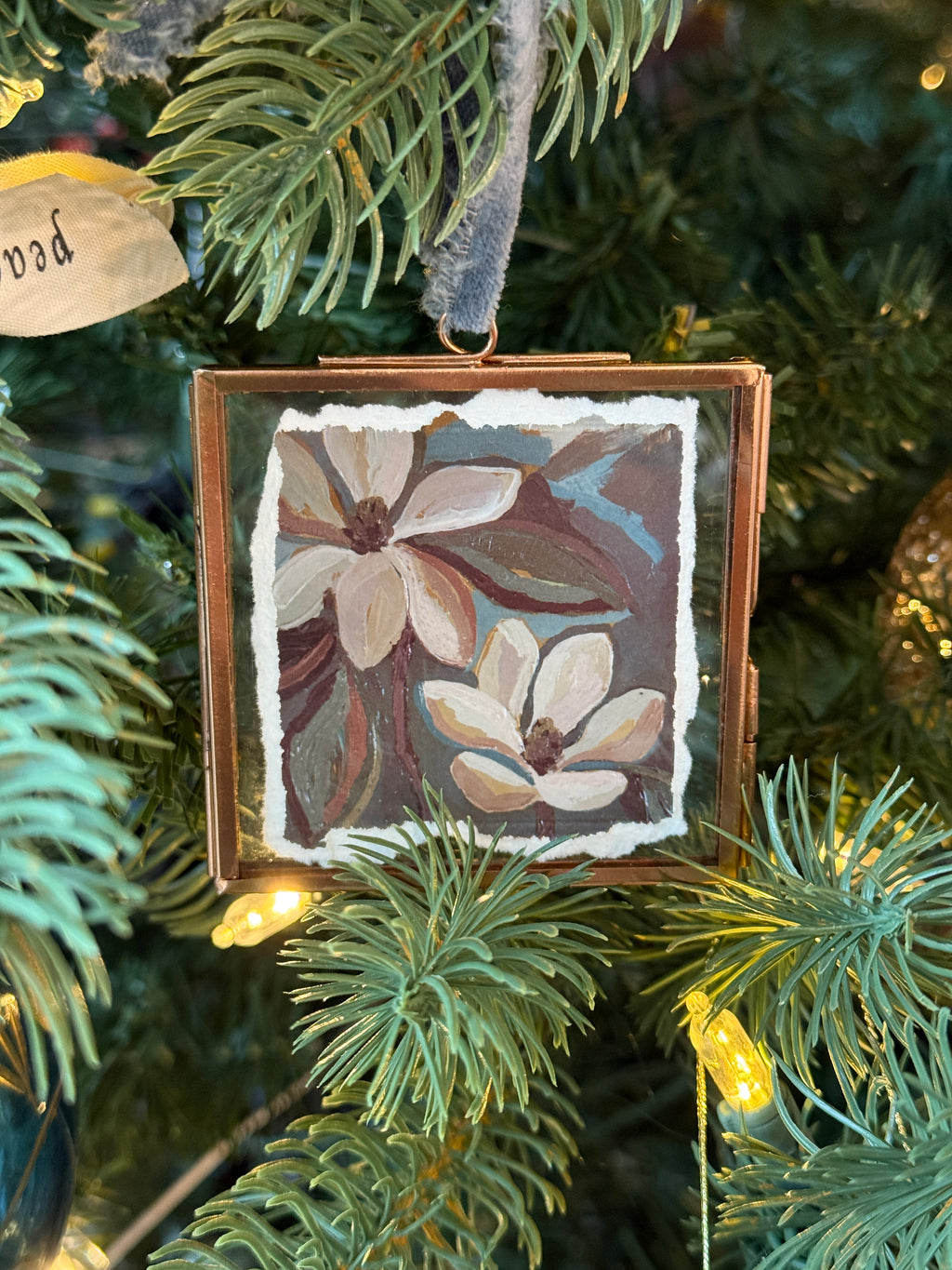 Magnolia #1 Christmas Ornament