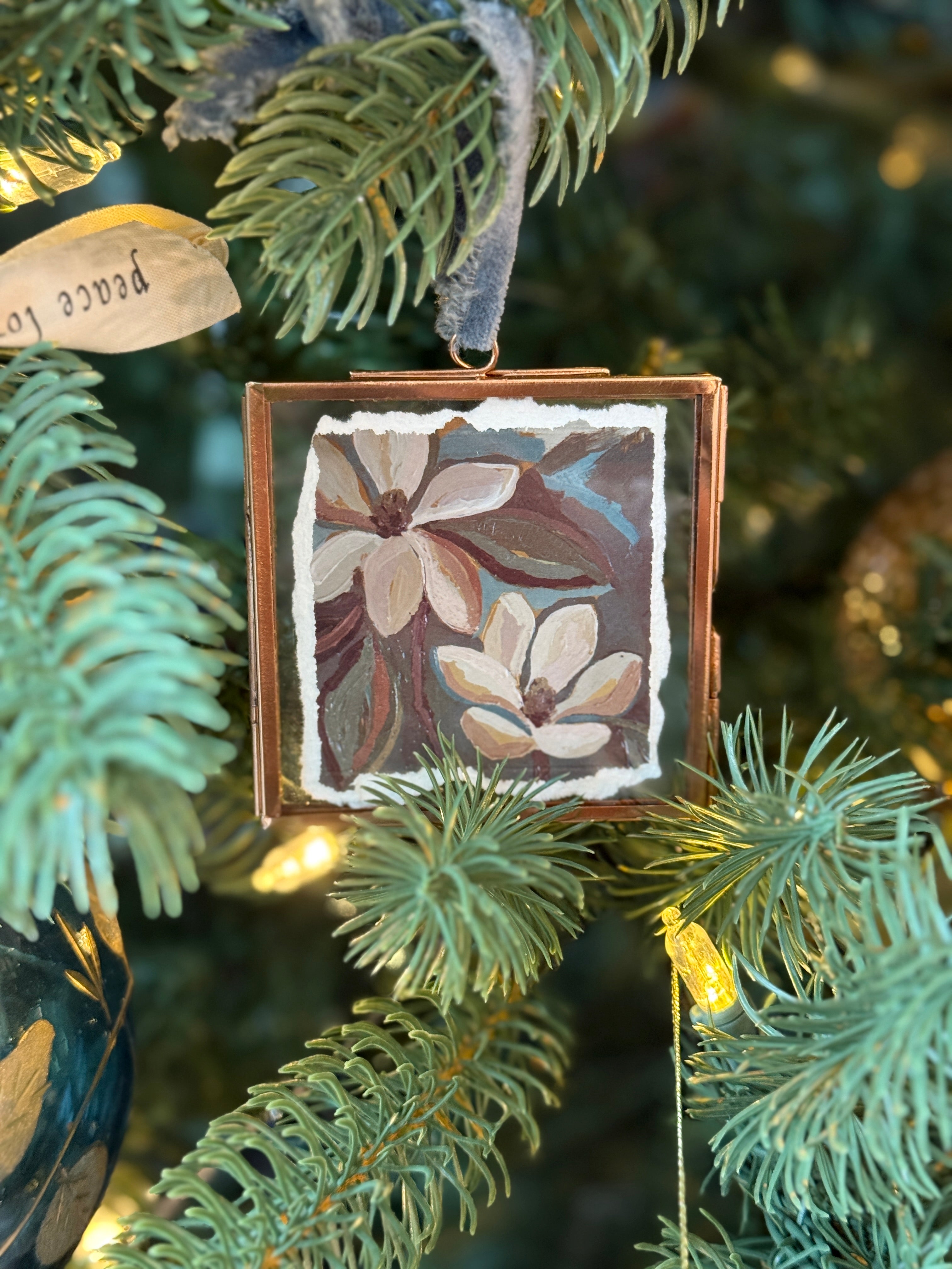 Magnolia #1 Christmas Ornament